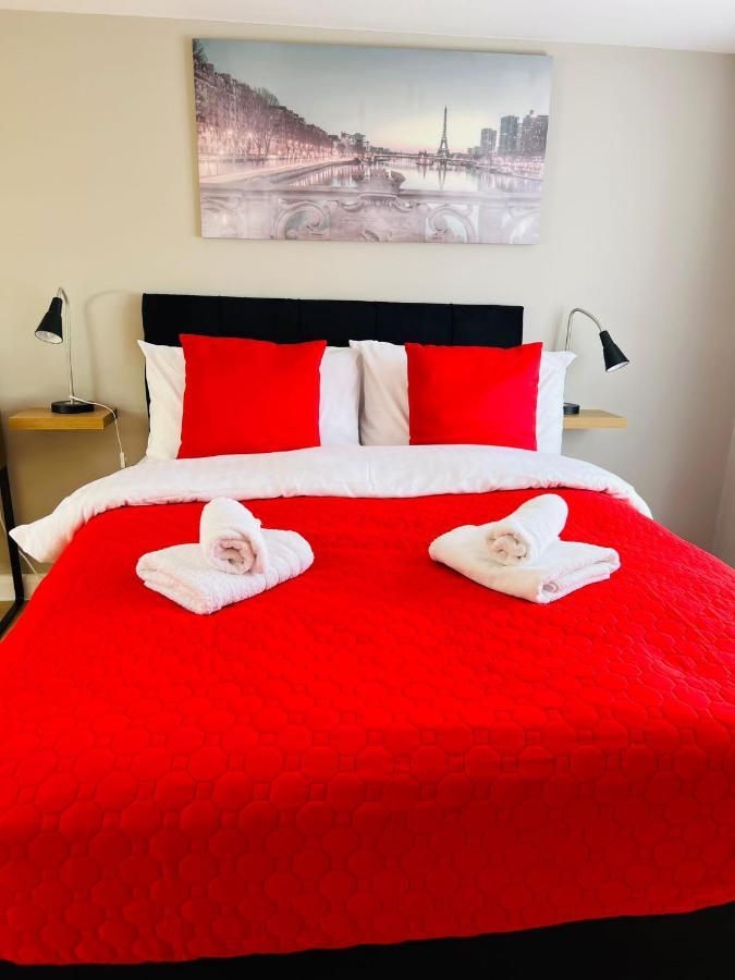 Indigo Suites Enfield Extérieur photo