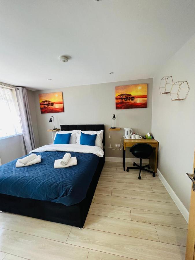 Indigo Suites Enfield Extérieur photo