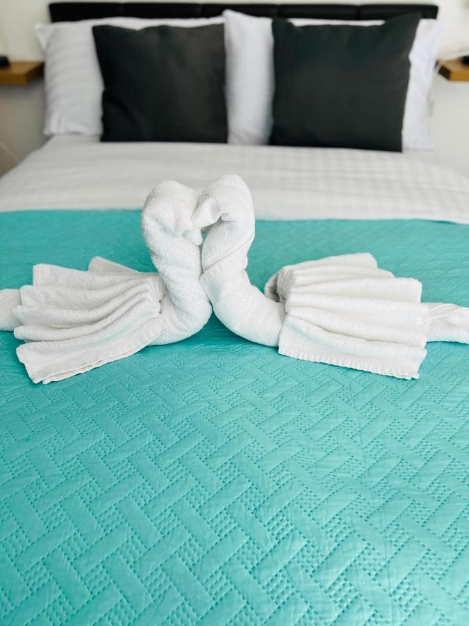 Indigo Suites Enfield Extérieur photo